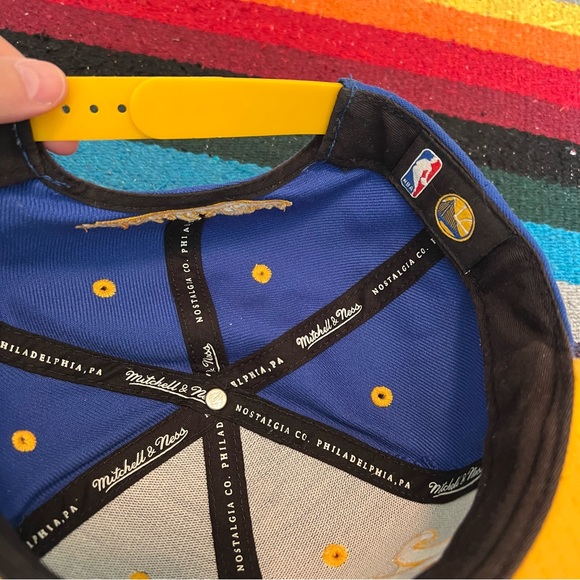 Mitchell and Ness Golden State Warriors SnapBack Hat Hand washed - Picture 15 of 15